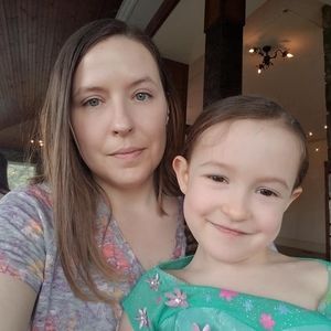 Meet your Posher, Toni